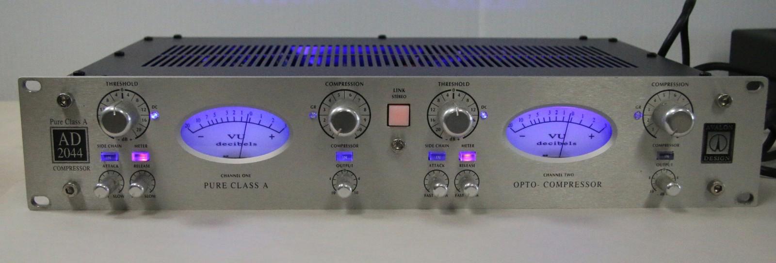Avalon AD2044 Dual Mono/Stereo Optical Compressor (Blue LEDs) + B2T Power Supply
