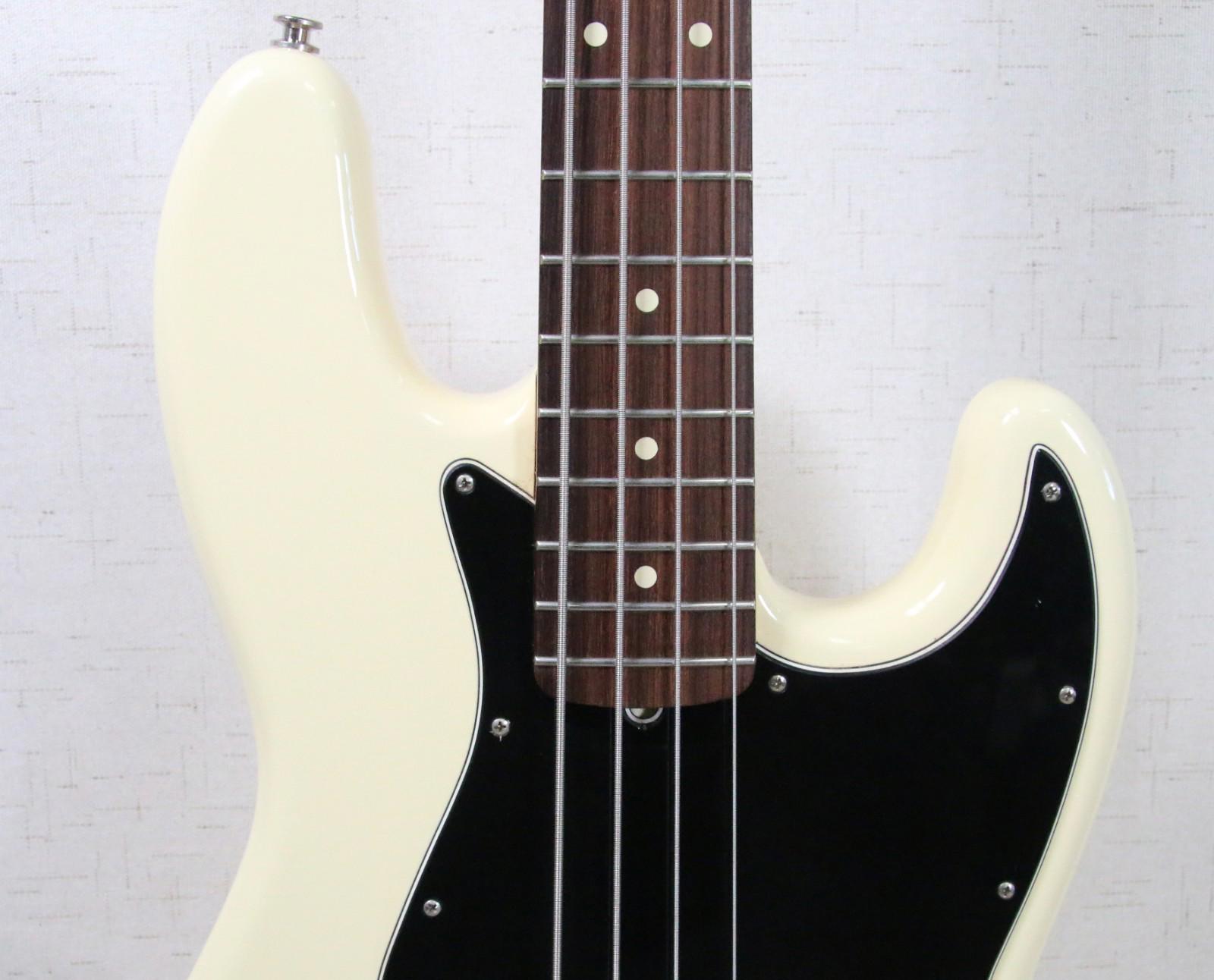 2012 Fender American Special Jazz Bass USA 4 String Olympic White w/ Hard Case