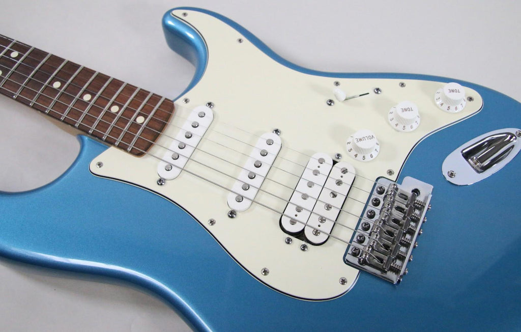 Fender Standard Stratocaster HSS Lake Placid Blue (2012) MIM Electric Guitar WOW