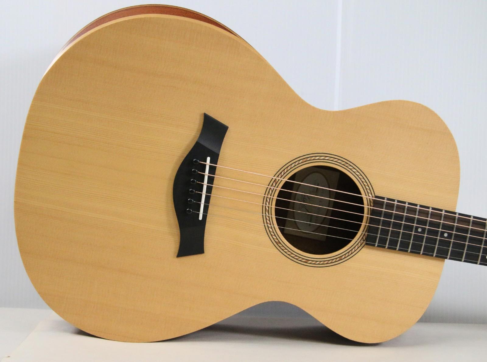 Taylor Academy 12 Acoustic Right Handed Guitar With Gig Bag (2020) - Excellent