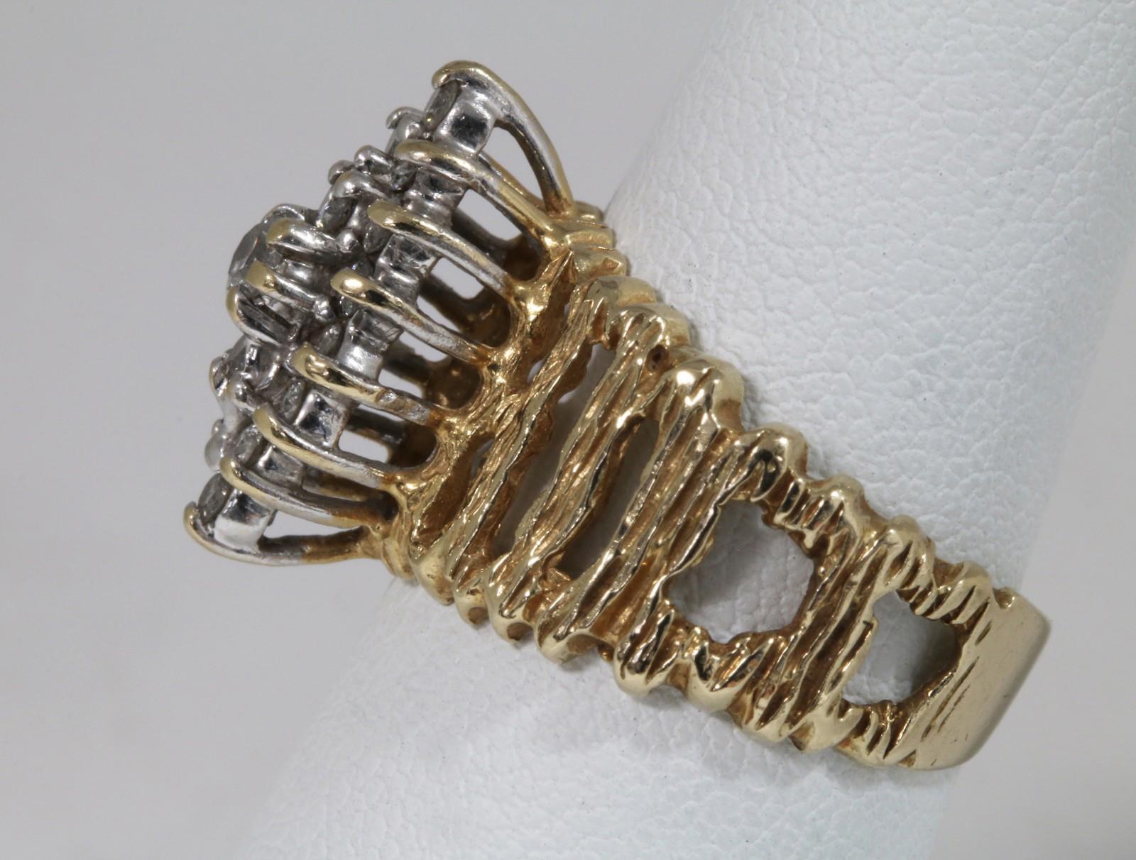 Solid 14k Gold ring with 17 Diamonds 0.5 TCW Oval Design Aged Reclaimed Wood sz6