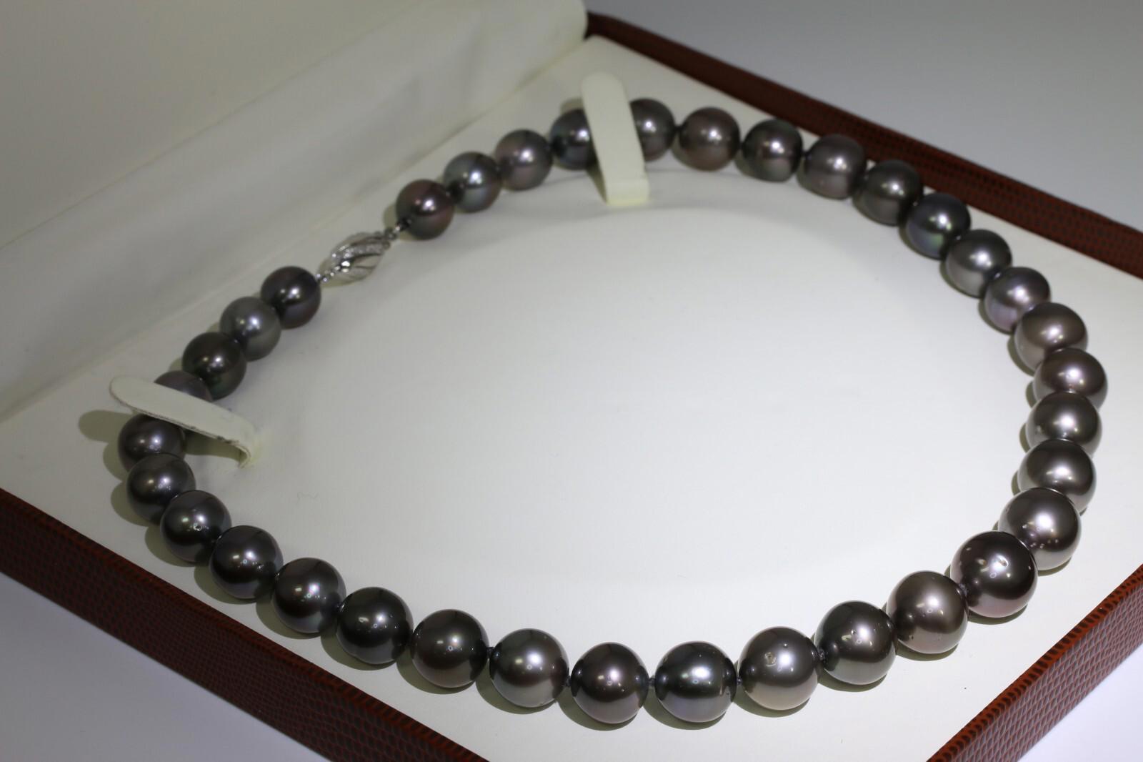 Genuine BLACK Tahitian SOUTH SEA 12mm Natural Pearl Necklace w 18k Diamond Clasp