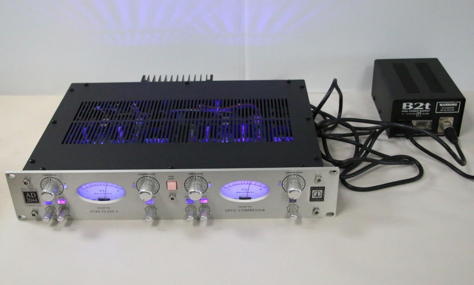 Avalon AD2044 Dual Mono/Stereo Optical Compressor (Blue LEDs) + B2T Power Supply
