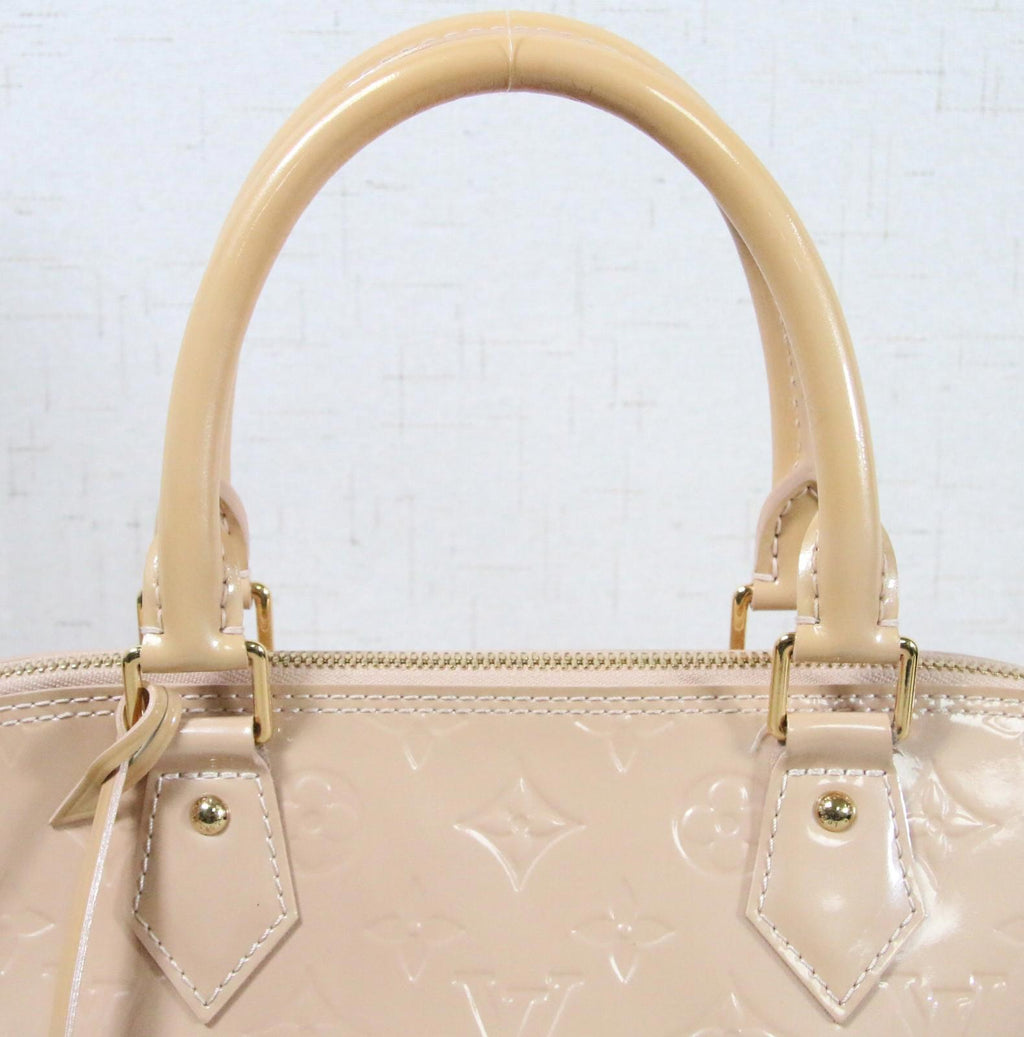 Louis Vuitton Monogram Vernis Alma GM Beige w/Dust Bag - Excellent Condition