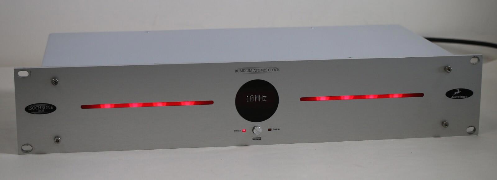 RARE Antelope Audio Isochrone 10M Rubidium Atomic Clock 10Mhz 8 Out Ultra Stable