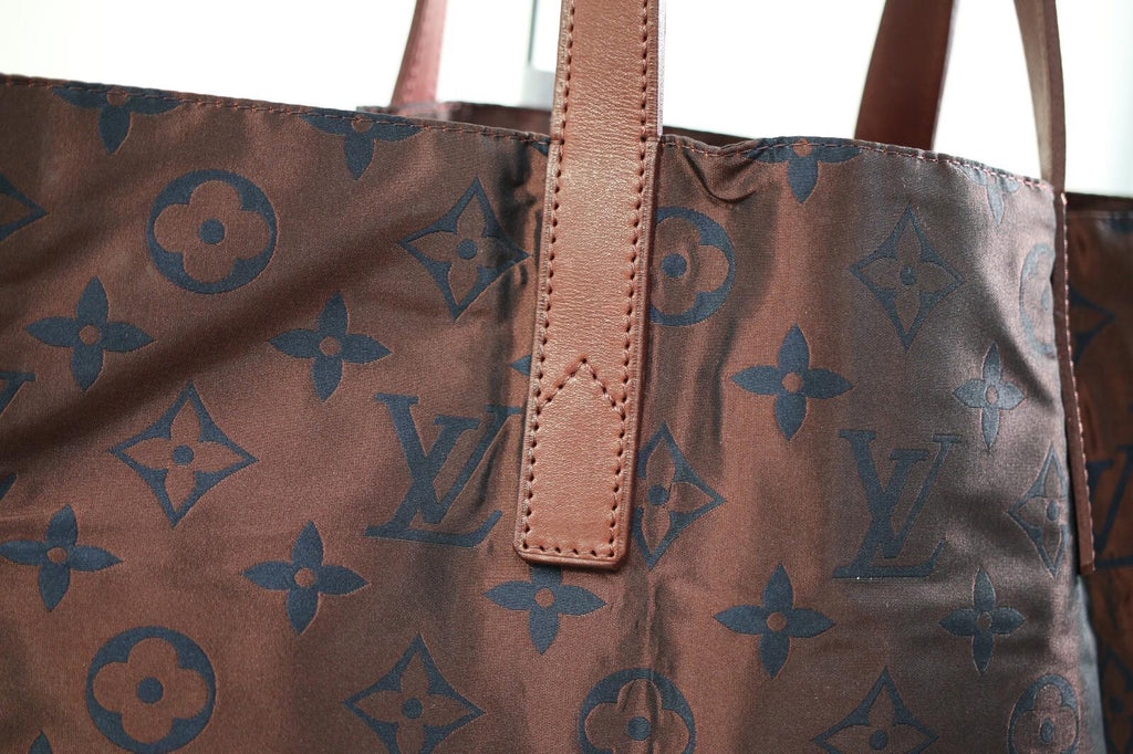 RARE Louis Vuitton Monogram Cabas Escapade Red Burgundy Nylon Fabric Tote Bag