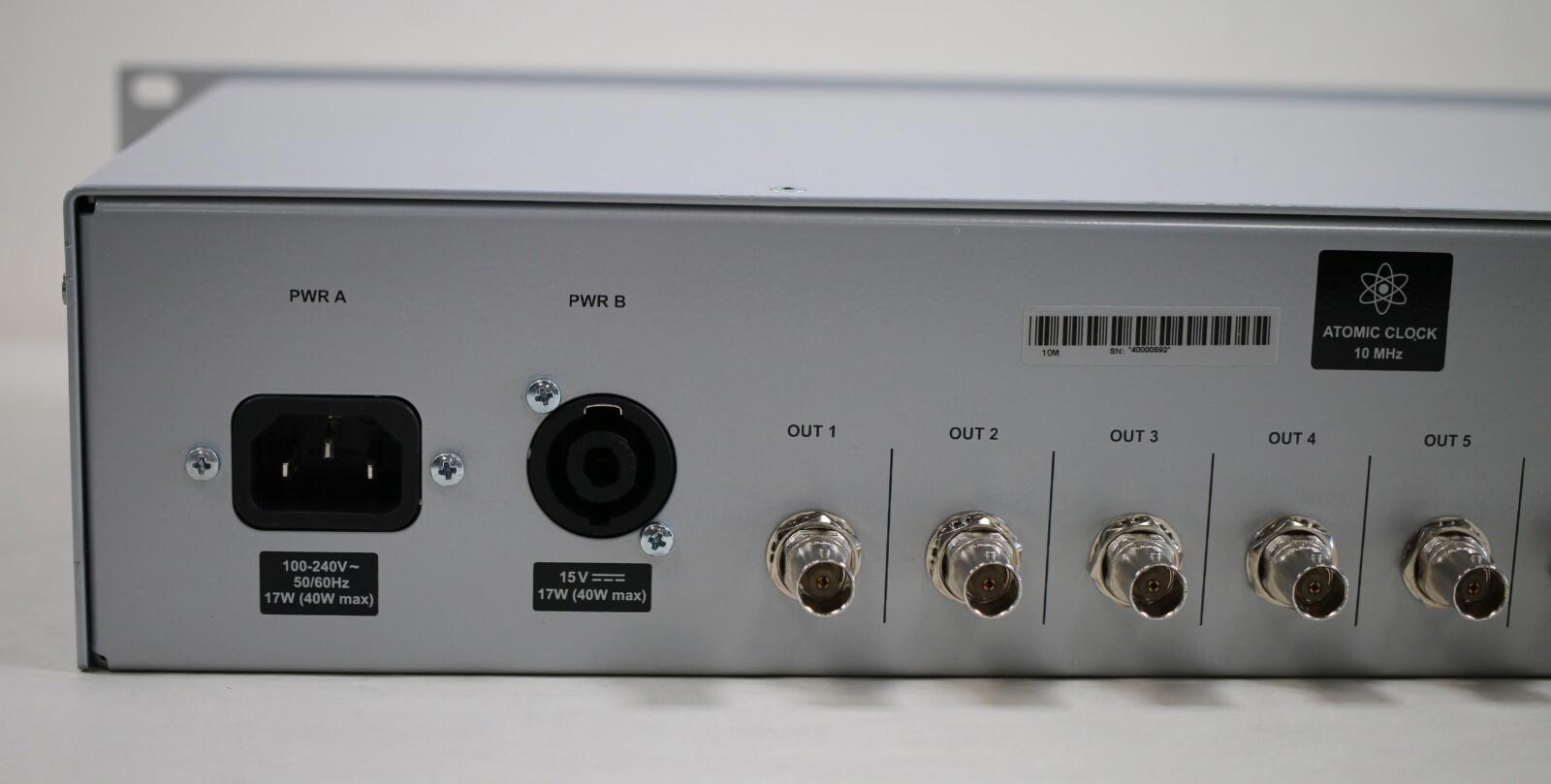 RARE Antelope Audio Isochrone 10M Rubidium Atomic Clock 10Mhz 8 Out Ultra Stable