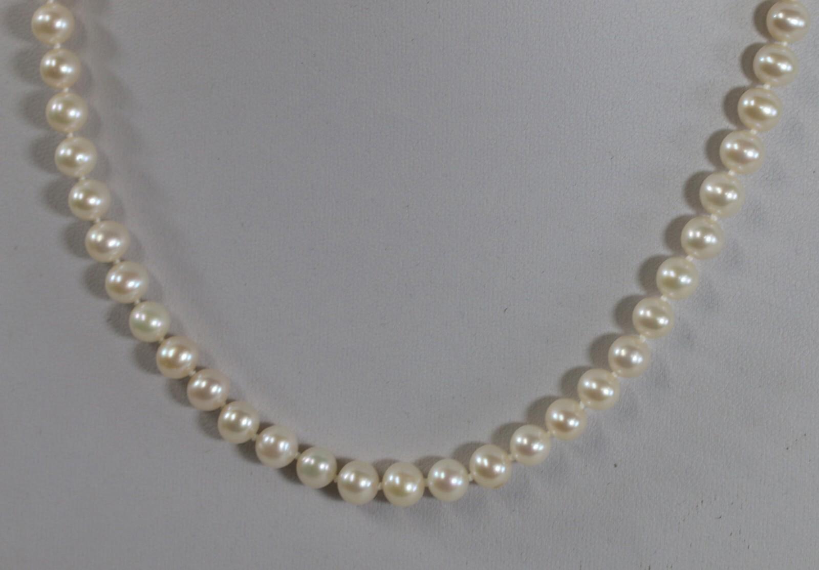 FIC Pearl Necklace 14k Yellow Gold Clasp 18" 6.5-7mm Pearls Handmade Cultured