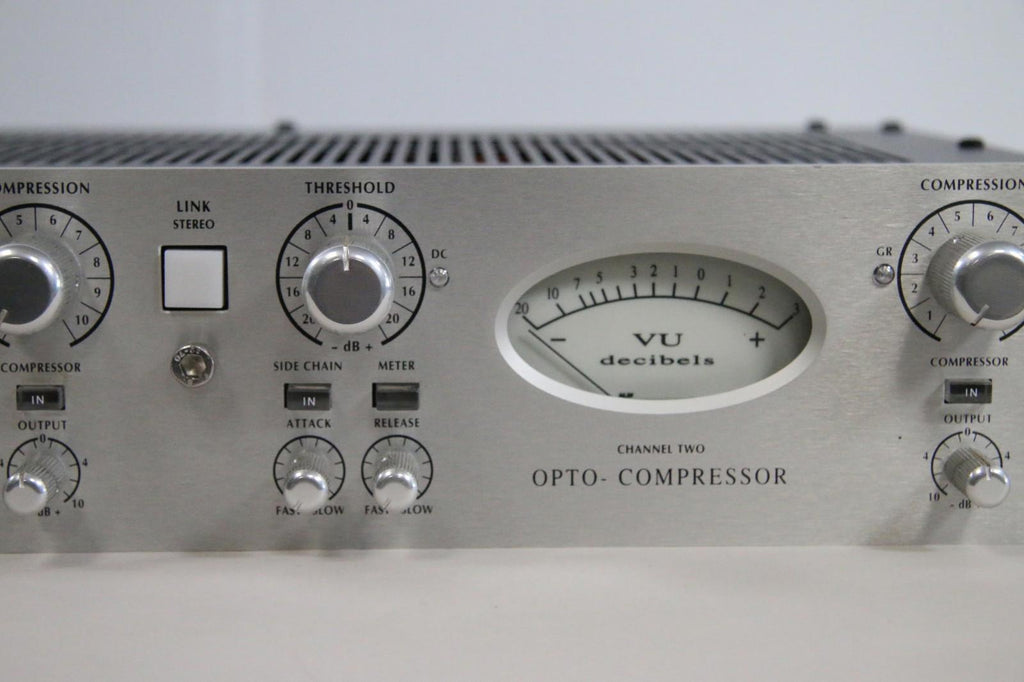 Avalon AD2044 Dual Mono/Stereo Optical Compressor (Blue LEDs) + B2T Power Supply