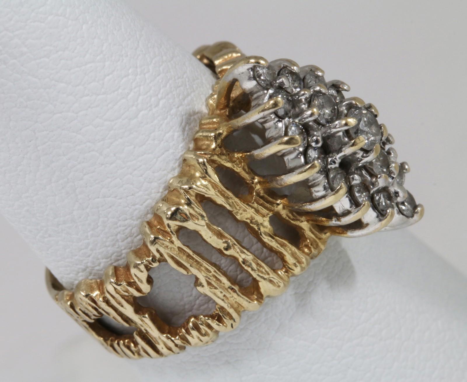 Solid 14k Gold ring with 17 Diamonds 0.5 TCW Oval Design Aged Reclaimed Wood sz6