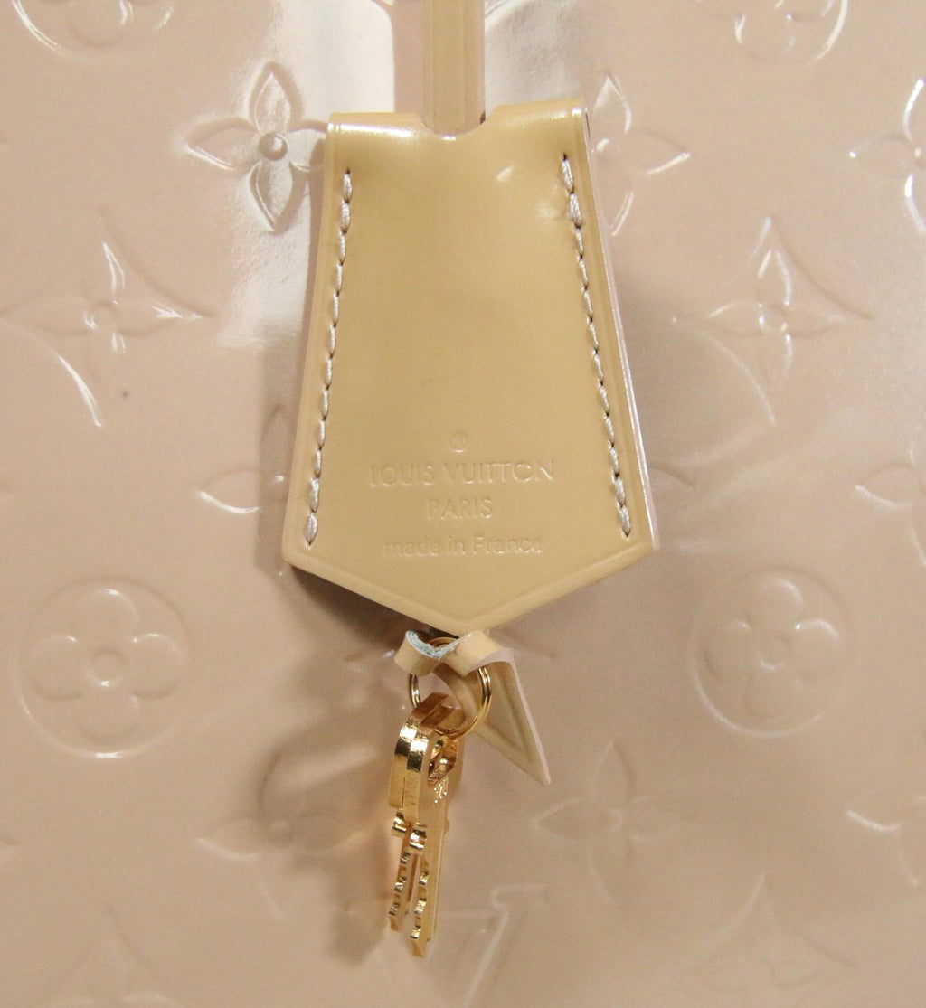 Louis Vuitton Monogram Vernis Alma GM Beige w/Dust Bag - Excellent Condition