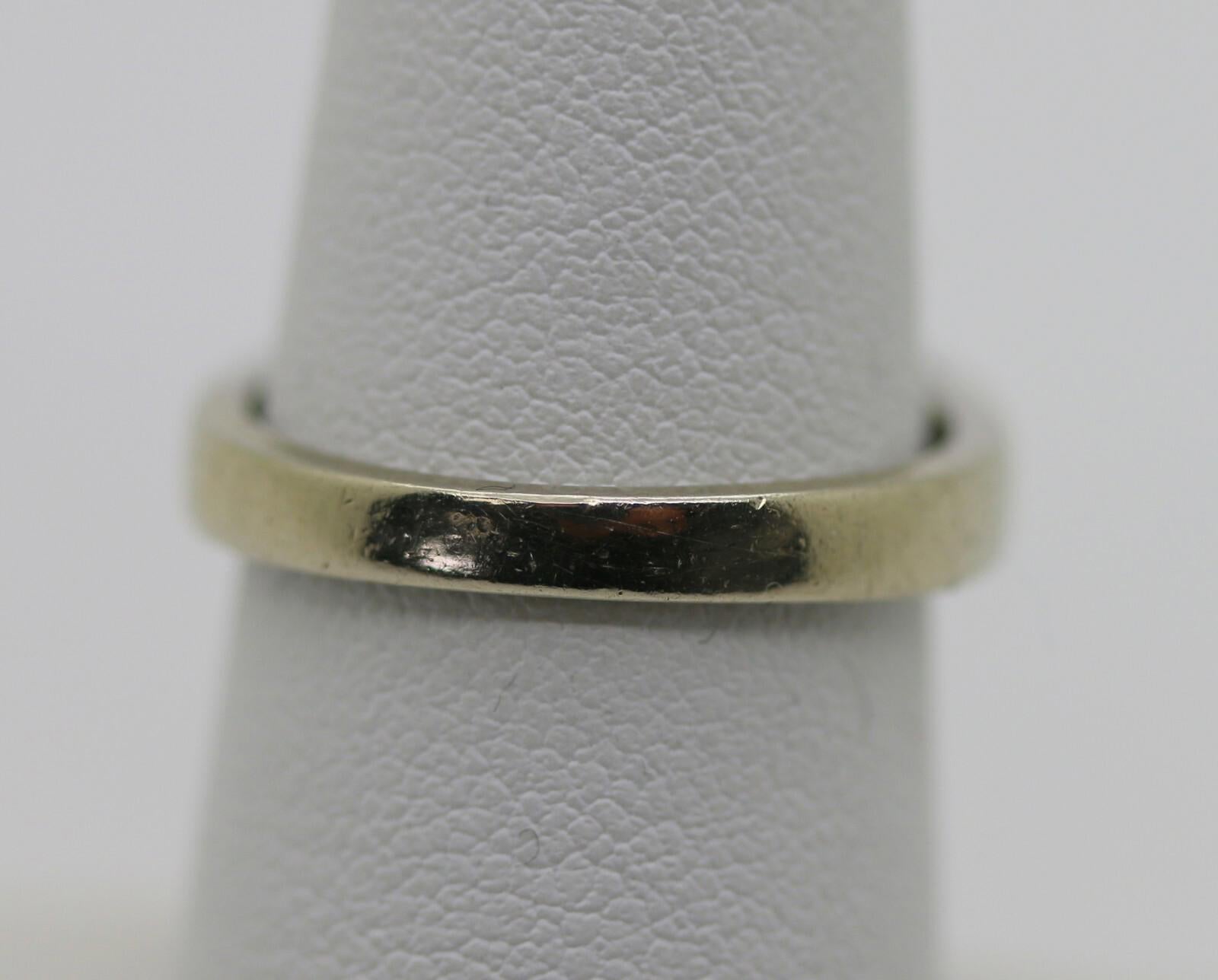 Fantasy Diamond Corp. (Pat.6591633) 14K White Gold 9 Diamonds Ring (Size 7) NICE