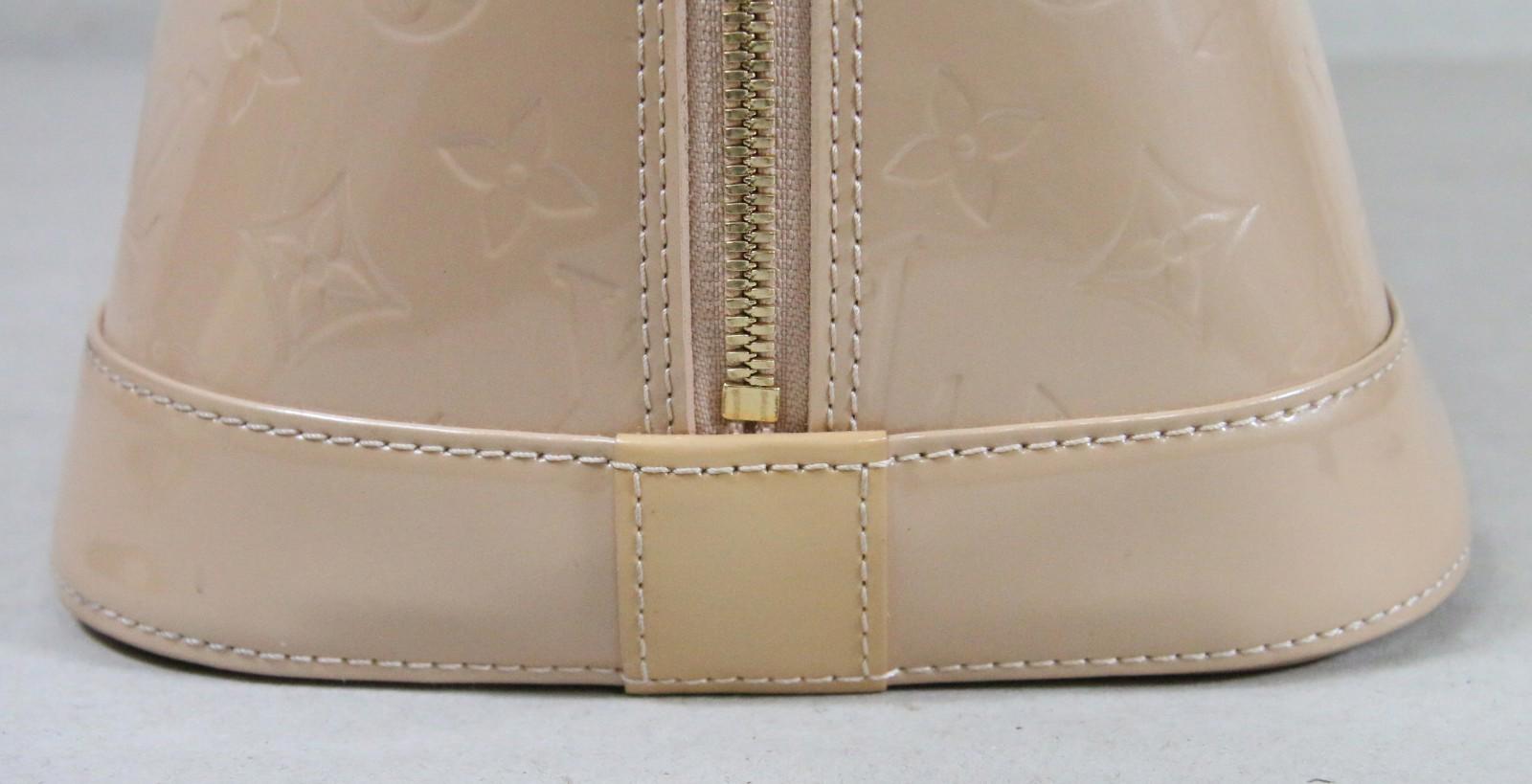 Louis Vuitton Monogram Vernis Alma GM Beige w/Dust Bag - Excellent Condition