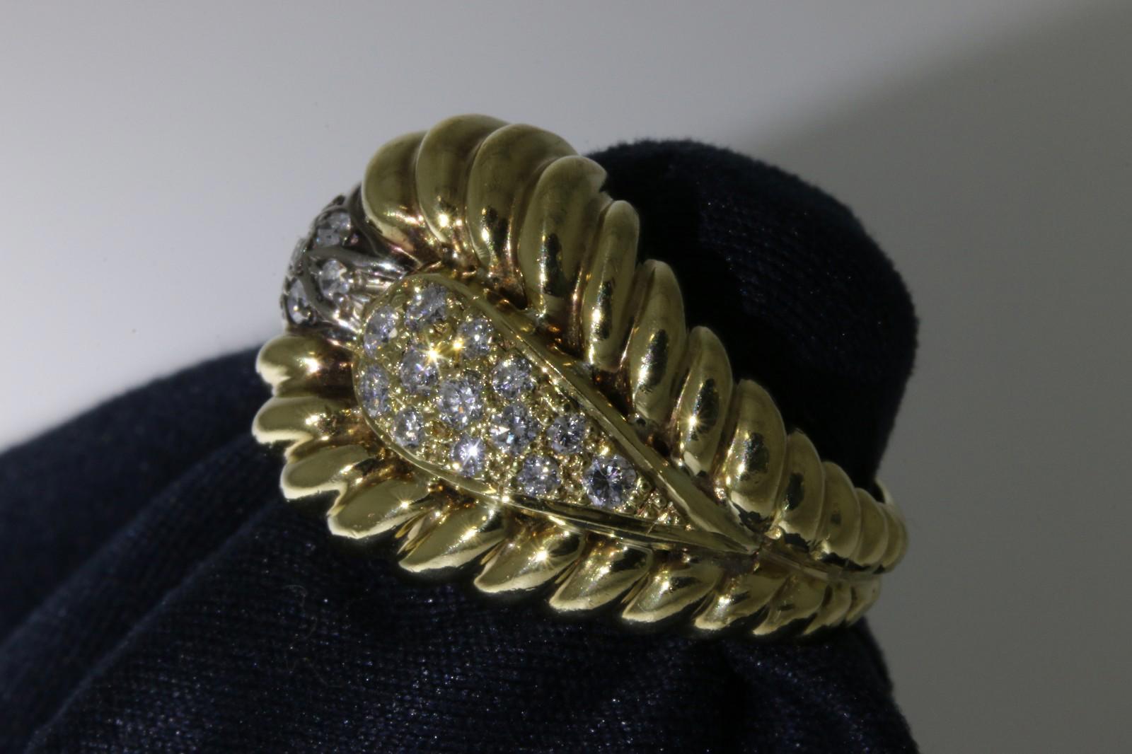 Rare Vintage Paisley Teardrop ESTATE Ring 18k Solid YG with 0.4ct TCW Diamonds