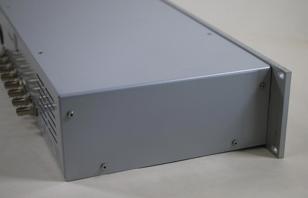 RARE Antelope Audio Isochrone 10M Rubidium Atomic Clock 10Mhz 8 Out Ultra Stable