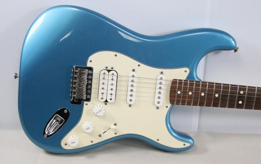 Fender Standard Stratocaster HSS Lake Placid Blue (2012) MIM Electric Guitar WOW