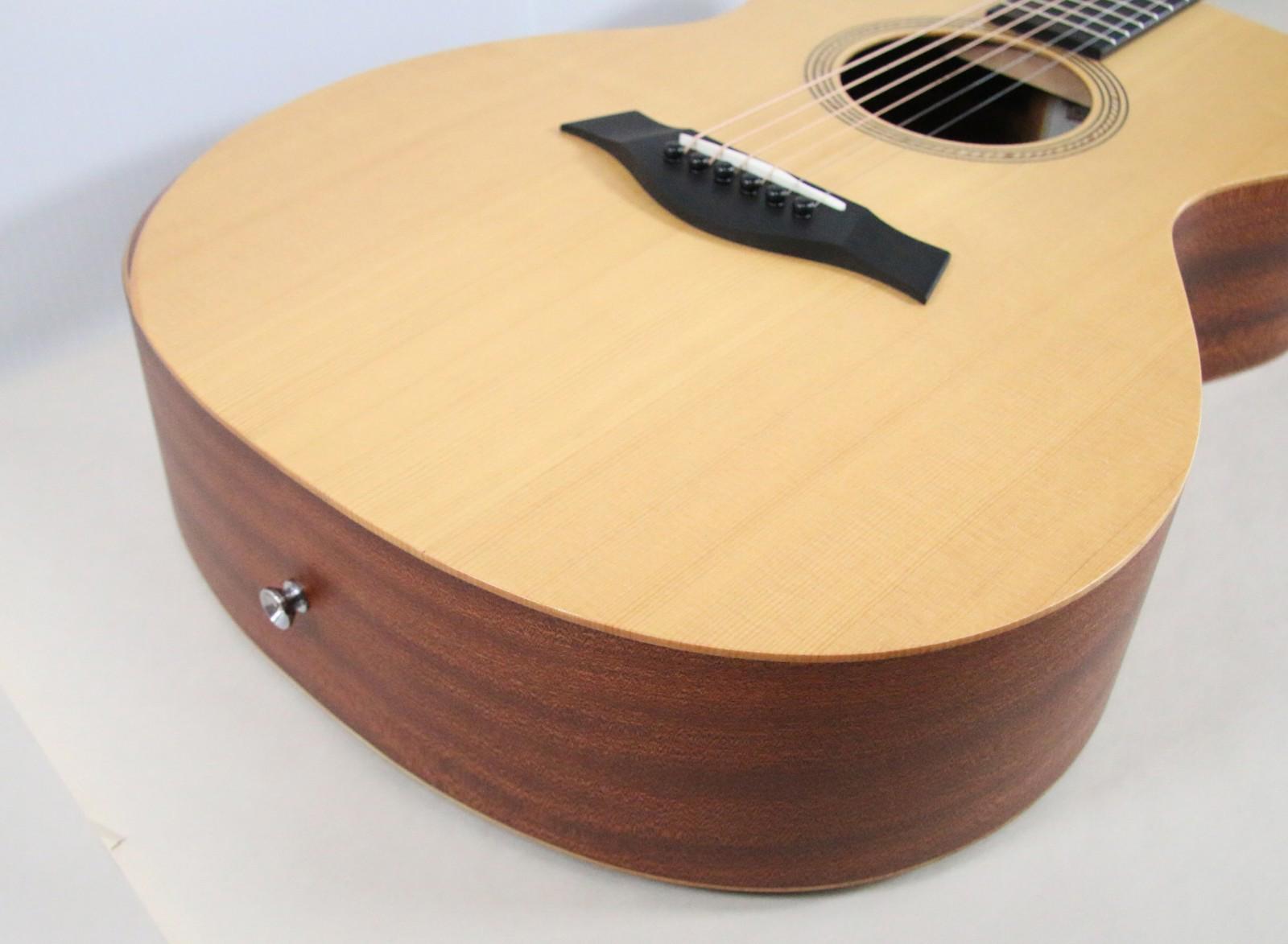 Taylor Academy 12 Acoustic Right Handed Guitar With Gig Bag (2020) - Excellent