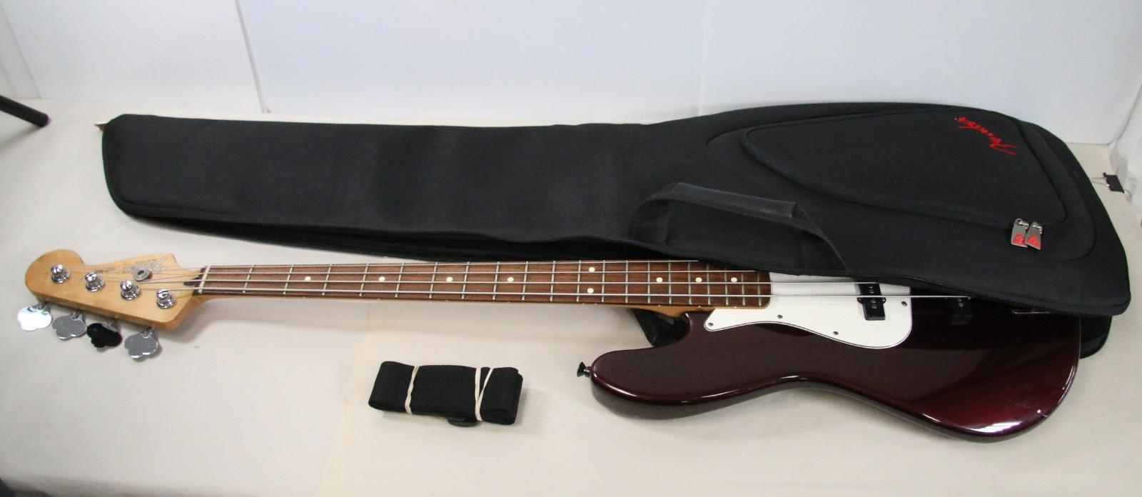 Fender Standard Jazz Bass MIM 1998-2008 4-String Bass Guitar Midnight Wine
